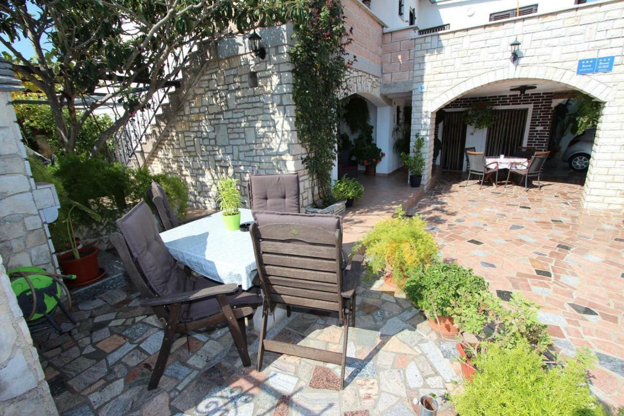 Guest House Rexa Rovinj Extérieur photo