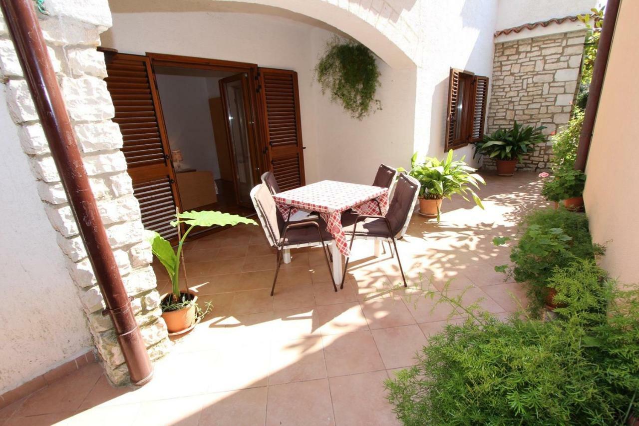 Guest House Rexa Rovinj Extérieur photo
